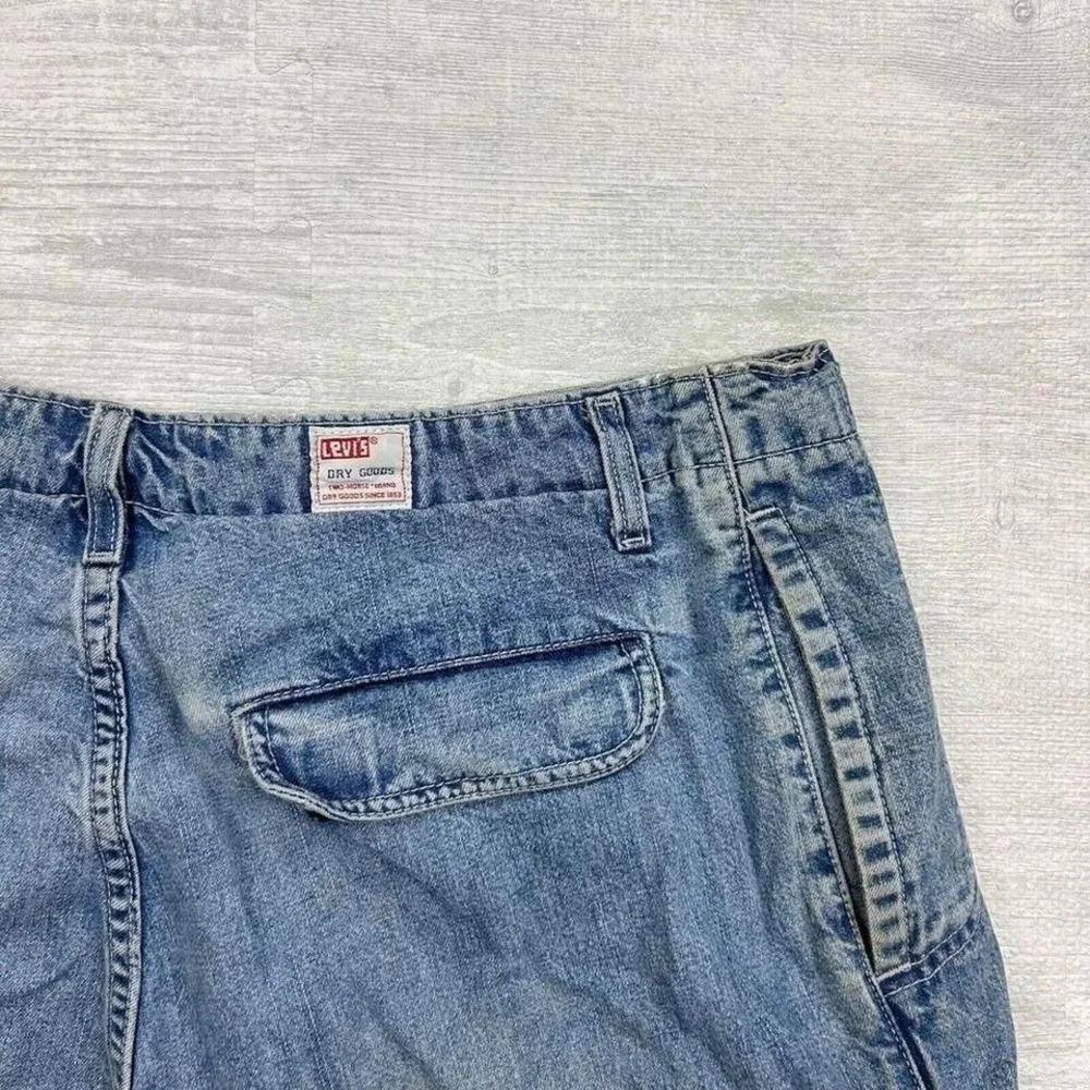 Vintage Levi's Dry Goods Denim Shorts‎ Mens 36 Faded Light Wash Jeans Cargo